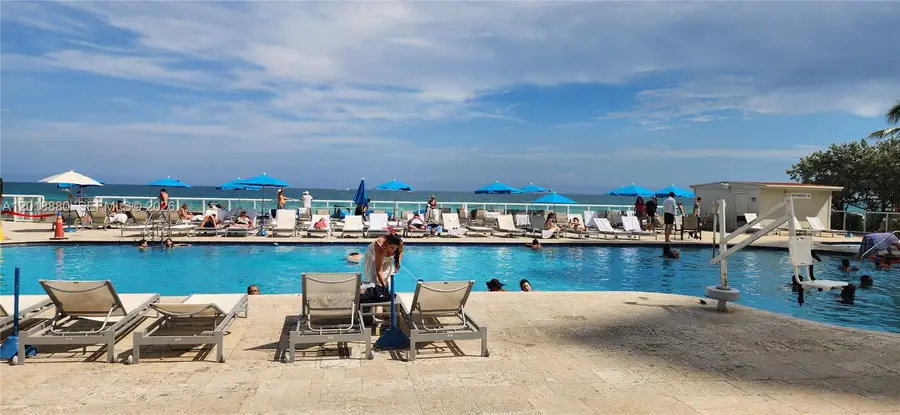 19201 Collins Ave #1028, Sunny Isles Beach, FL 33160 - #3