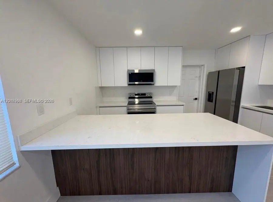 6104 SW 33rd St, Miramar, FL 33023 - #3