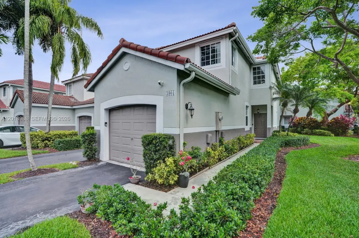 3901 San Simeon Ln, Weston, FL 33331 - #1
