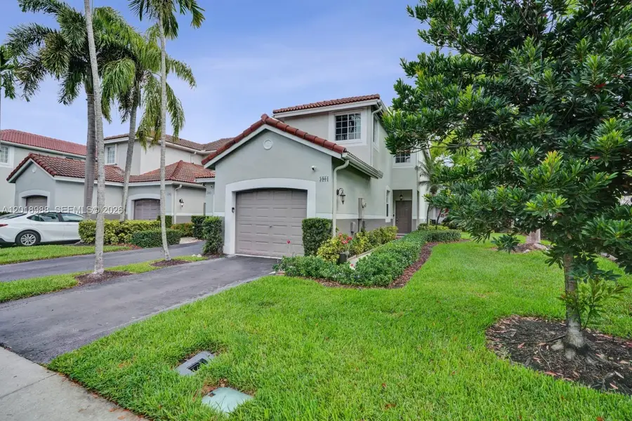 3901 San Simeon Ln, Weston, FL 33331 - #2