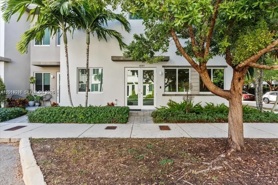 6680 NW 102nd Path, Doral, FL 33178 - #2