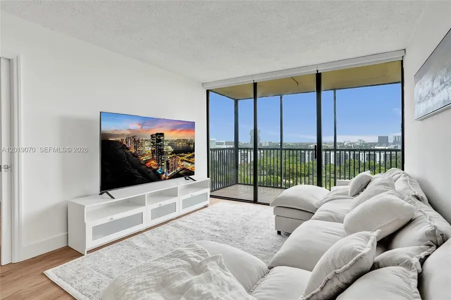 20379 W Country Club Dr #1440, Aventura, FL 33180 - #2