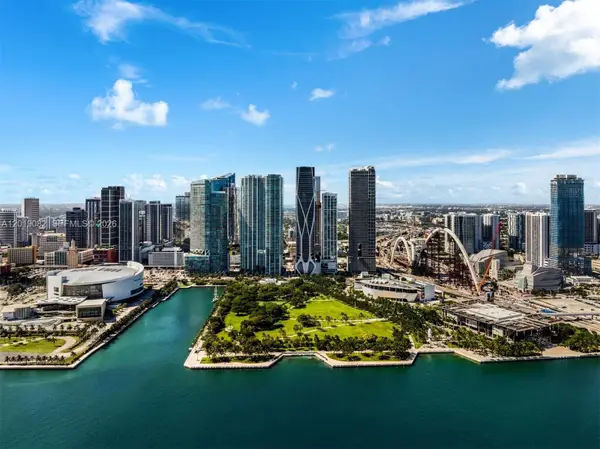 1000 Biscayne Blvd #5101, Miami, FL 33132