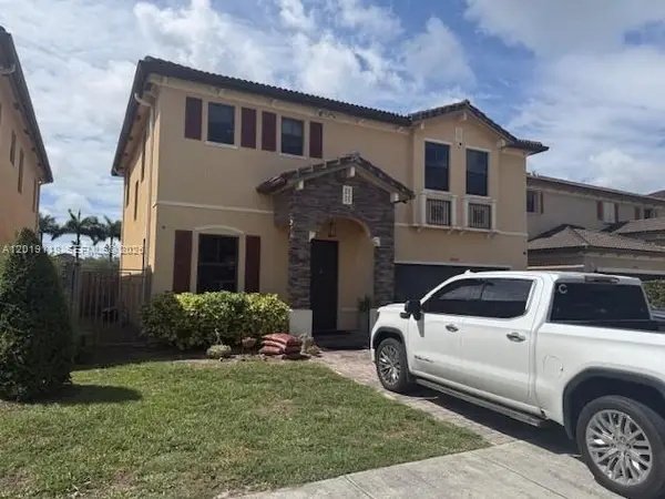 16564 SW 43rd St, Unincorporated Dade, FL 33185