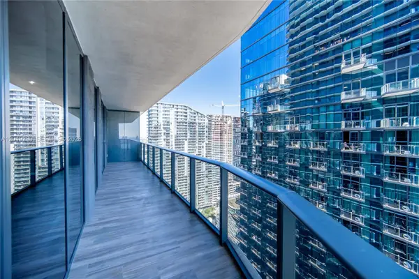 801 S Miami Ave #3905, Miami, FL 33130