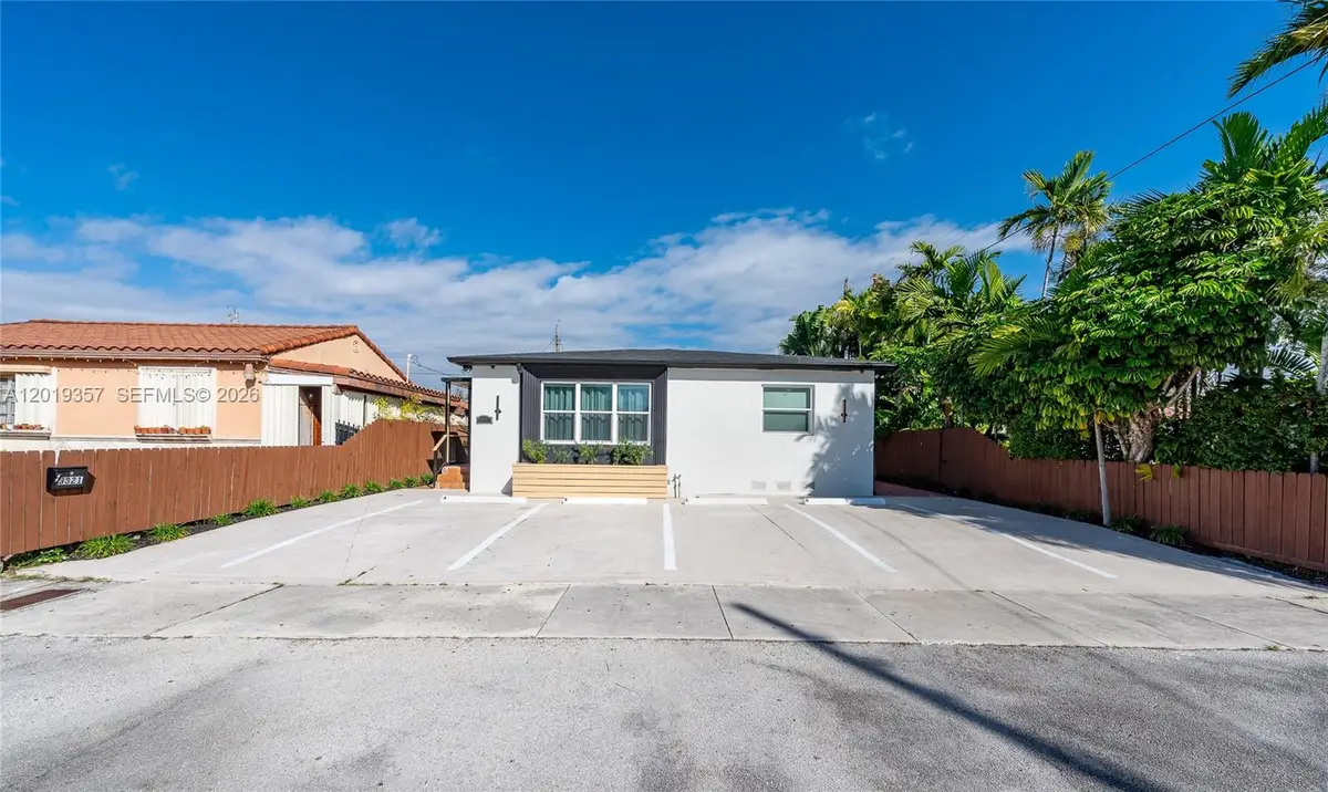 3321 NW 19th Ter, Miami, FL 33125 - #1