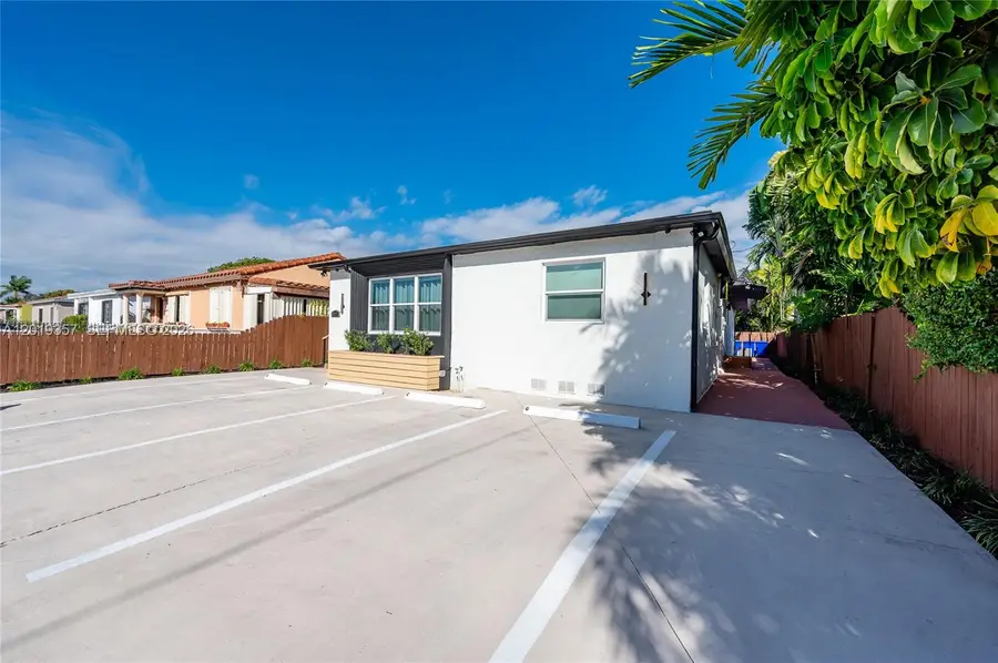 3321 NW 19th Ter, Miami, FL 33125 - #3