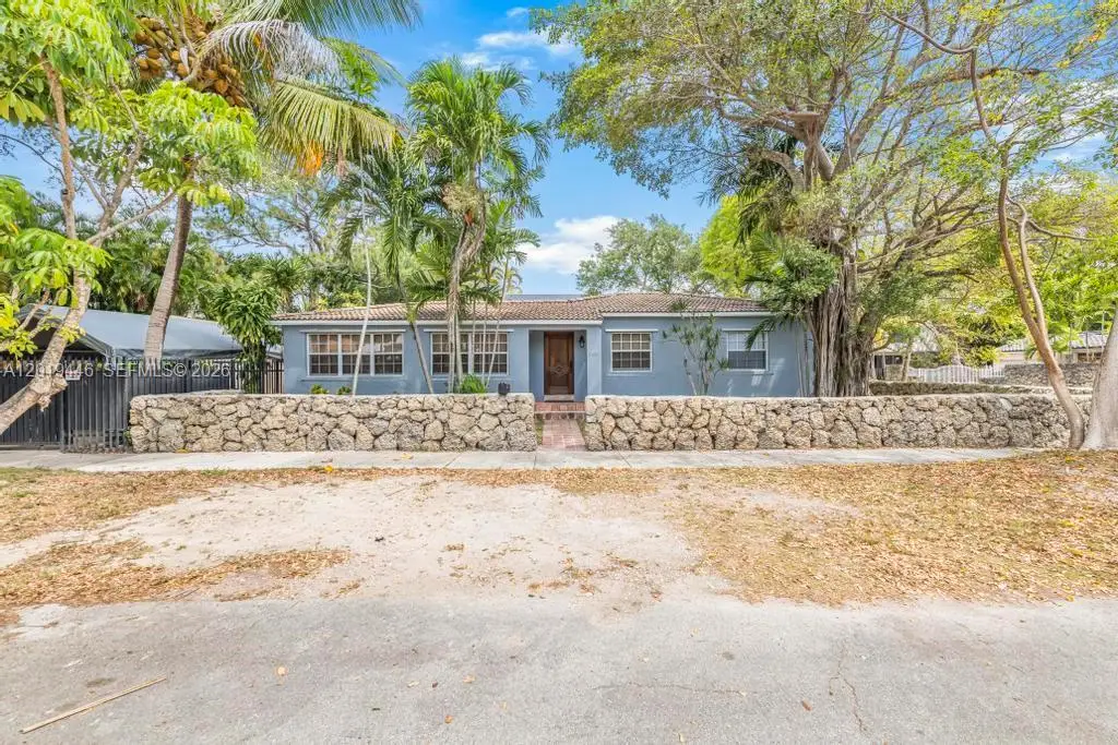 2301 Tequesta Ln, Coconut Grove, FL 33133 - #1