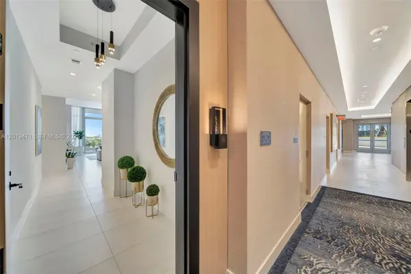 153 N Seabreeze #403, Fort Lauderdale, FL 33304