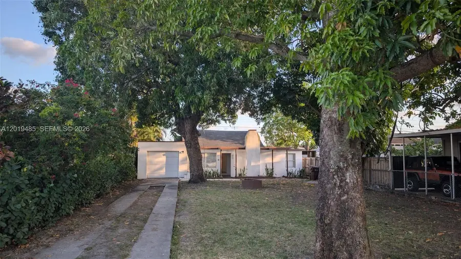 76 W 14th St, Hialeah, FL 33010 - #2