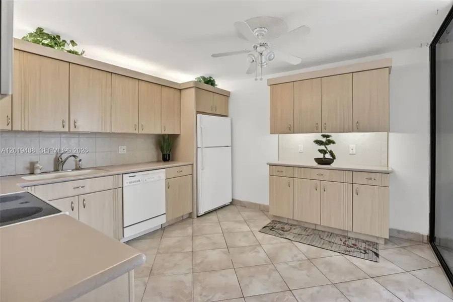 2808 N 46th Ave #E654, Hollywood, FL 33021 - #3