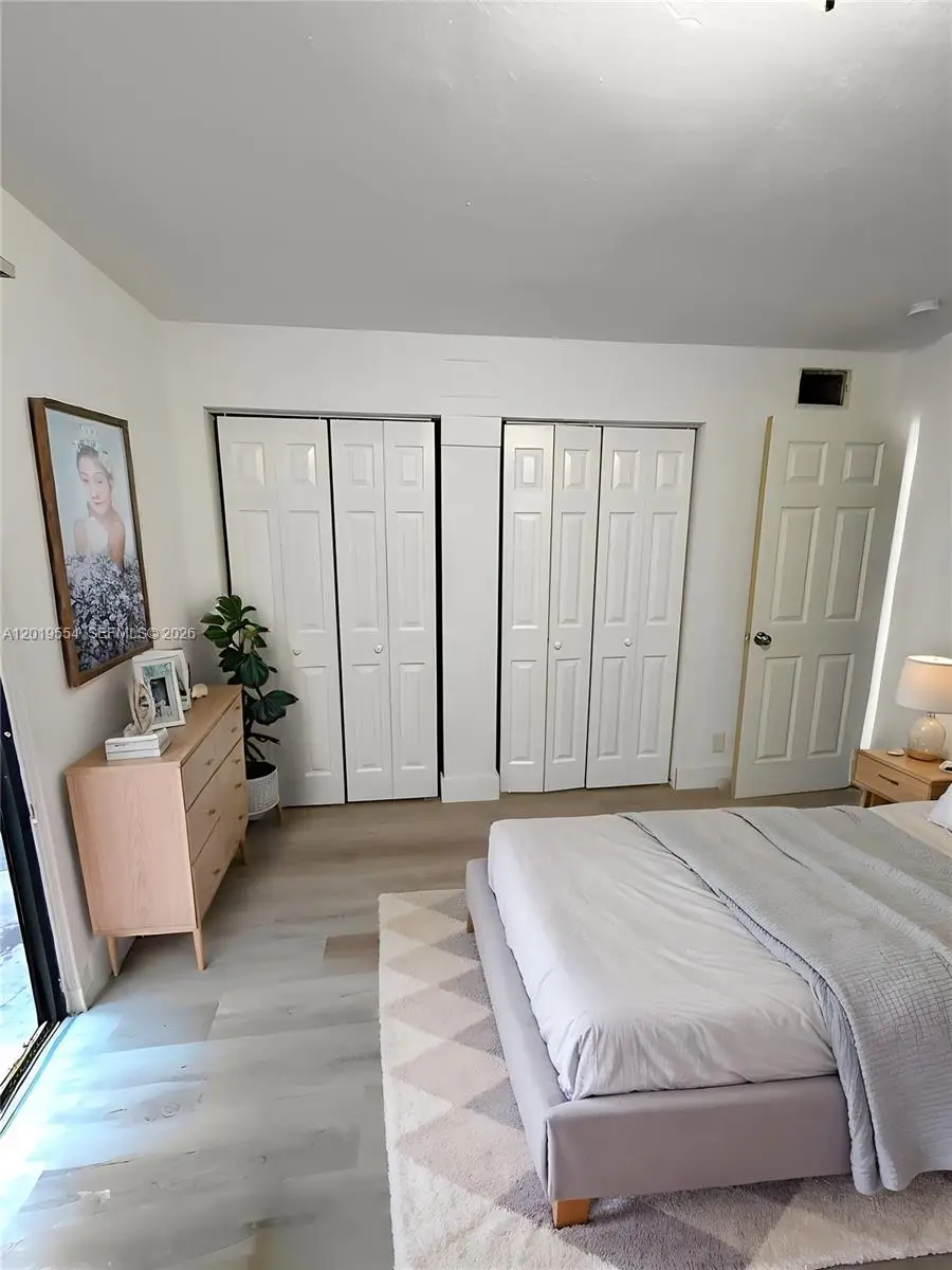 1309 NW 8th Ave, Fort Lauderdale, FL 33311 - #2