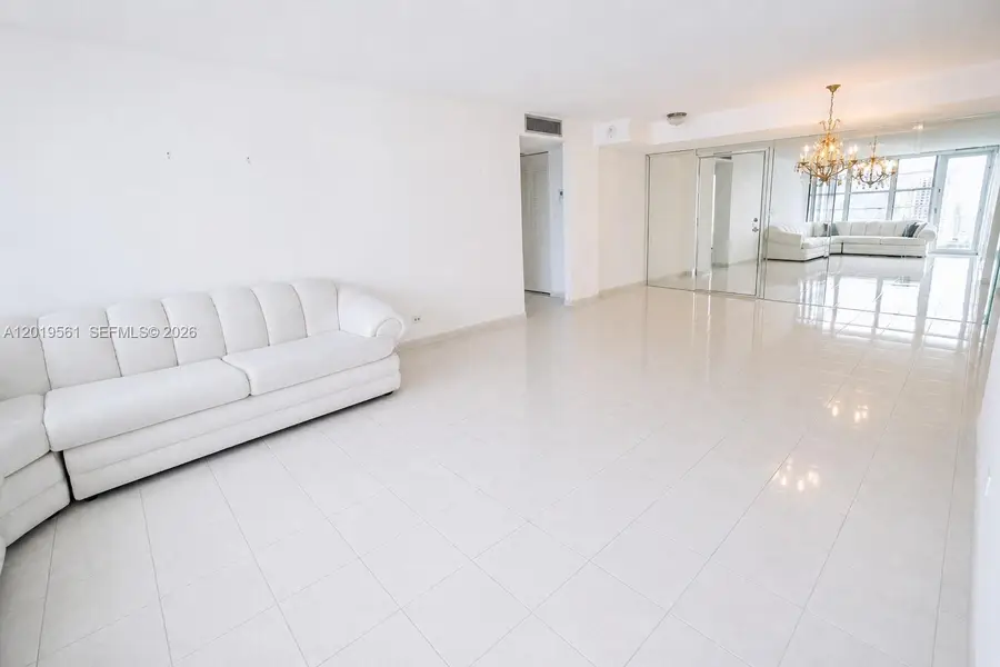 230 174th St #1916, Sunny Isles Beach, FL 33160 - #2