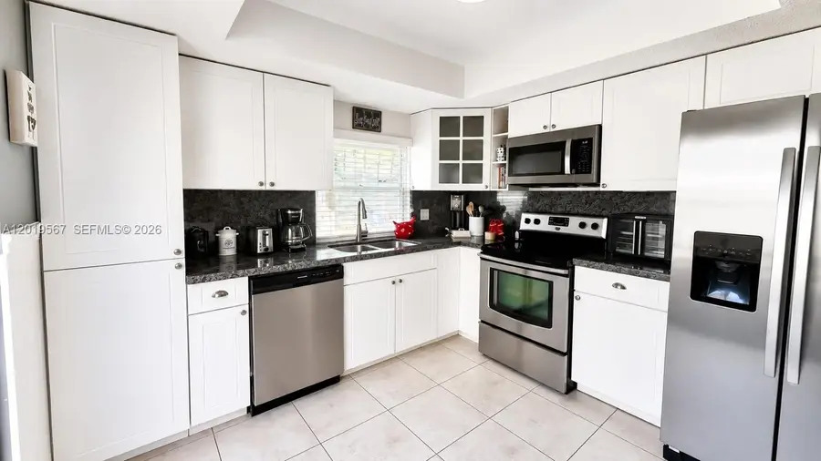 14510 SW 142nd Ct Cir S, Miami, FL 33186 - #3