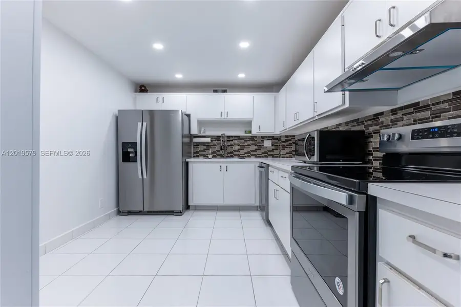 500 Three Islands Blvd #1110, Hallandale Beach, FL 33009 - #2