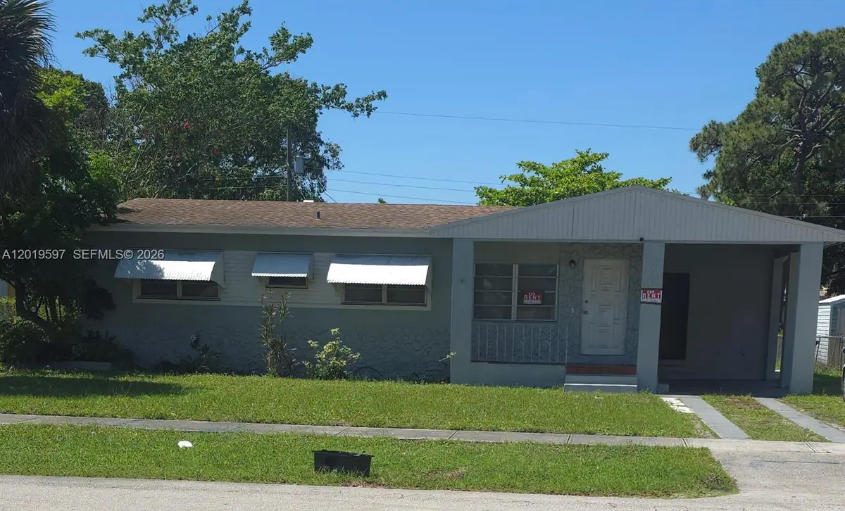 3330 Auburn Blvd, Fort Lauderdale, FL 33312 - #1