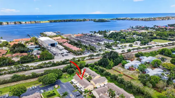 341 Waterside Dr #341, Hypoluxo, FL 33462