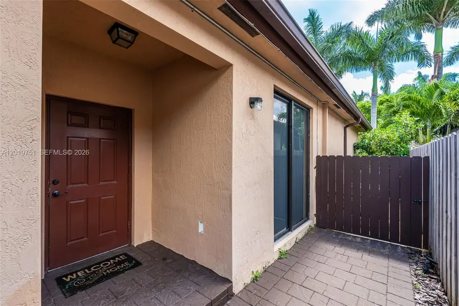 633 SE 35th Ter, Homestead, FL 33033 - #3
