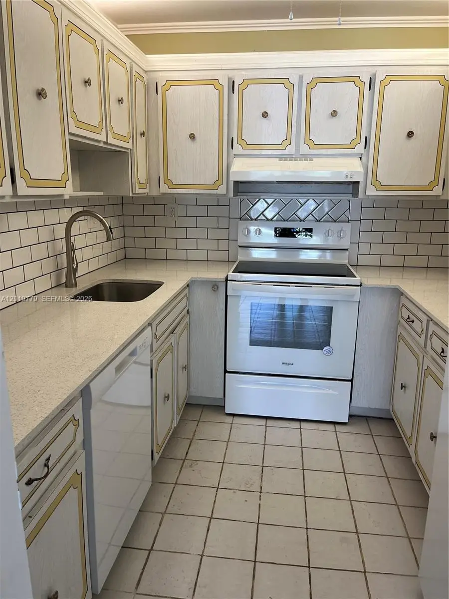 17051 NE 35th Ave #202, North Miami Beach, FL 33160 - #2