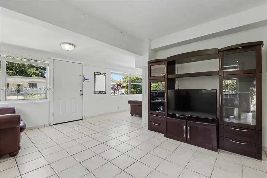 1554 NE 154th Ter, North Miami Beach, FL 33162 - #3