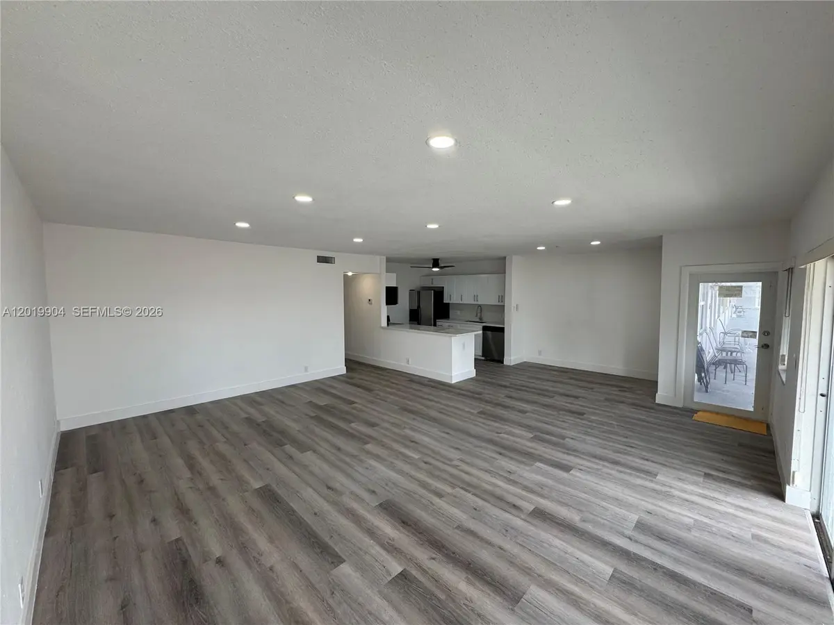 630 Layne Blvd #211, Hallandale Beach, FL 33009 - #1