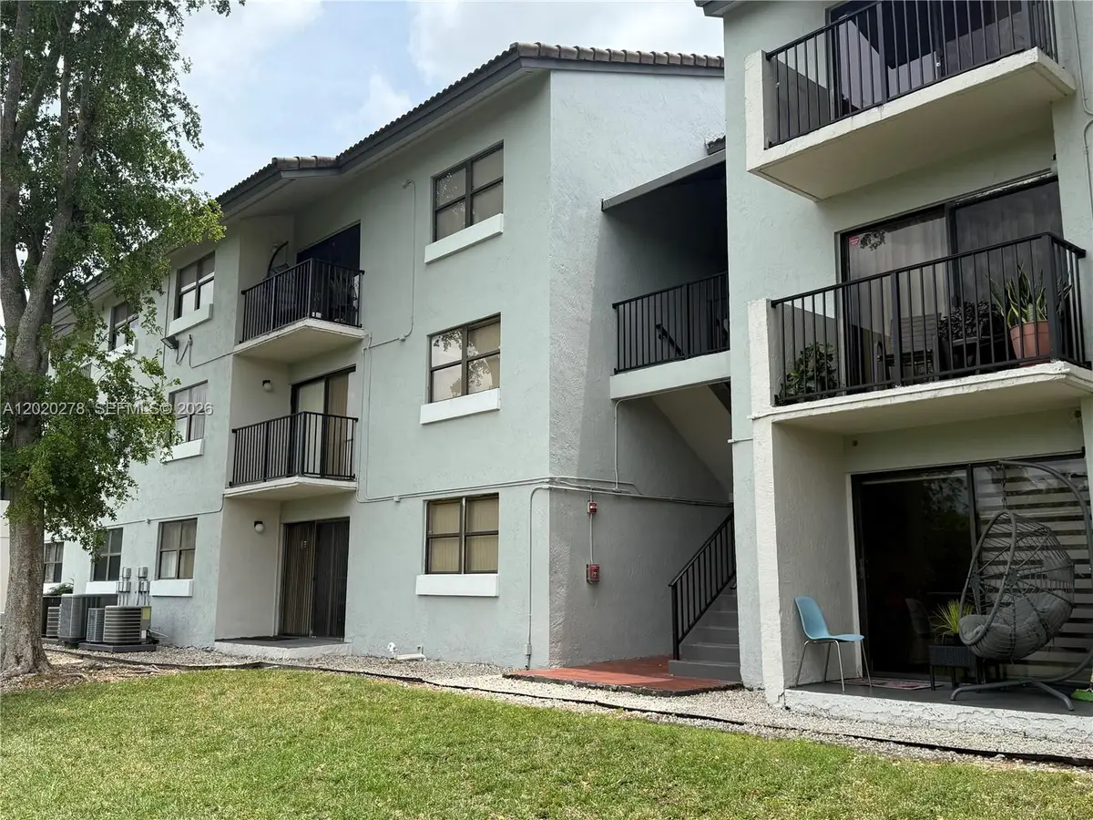 7195 NW 179th St, Hialeah, FL 33015 - #1