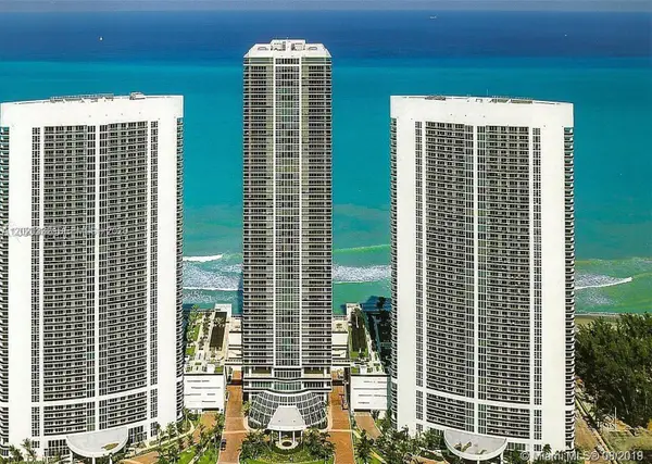 Address Withheld By Seller, Hallandale Beach, FL 33009
