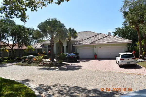 12044 NW 9th Pl, Coral Springs, FL 33071
