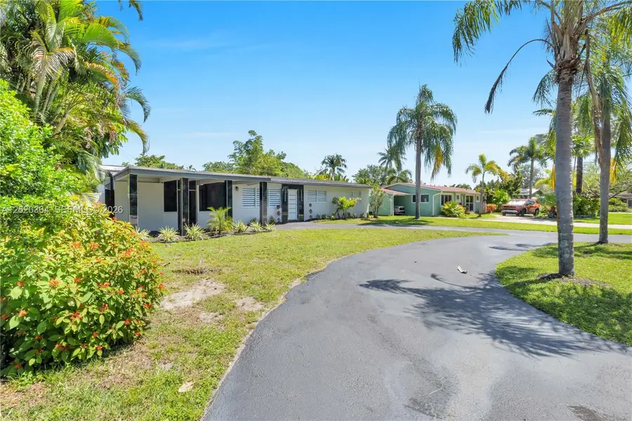 317 NW 27th St, Wilton Manors, FL 33311 - #2