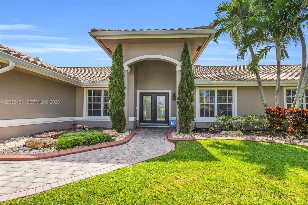 321 NW 193rd Ave, Pembroke Pines, FL 33029 - #1