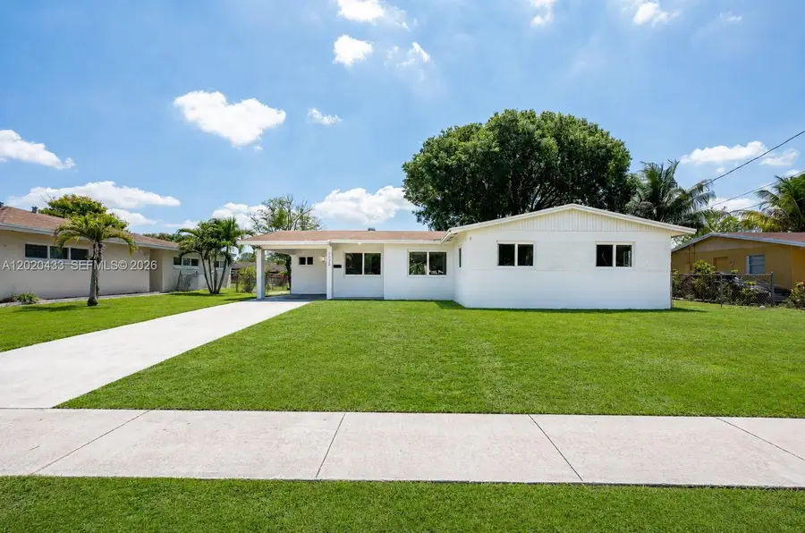 1530 NW 47th Ave, Lauderhill, FL 33313 - #3