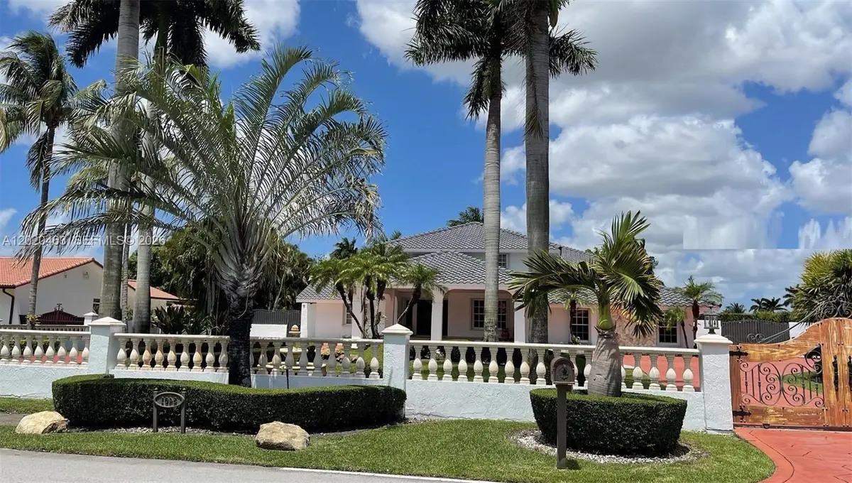 3401 SW 129th Ave, Miami, FL 33175 - #1
