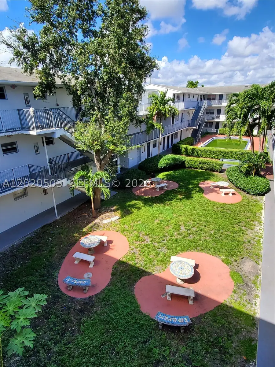 13700 NE 6th Ave #113, North Miami, FL 33161 - #2