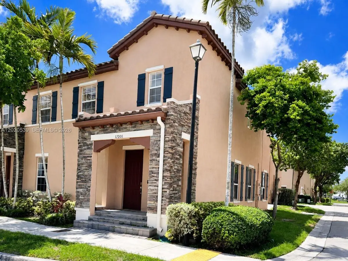 17001 SW 96th St, Miami, FL 33196 - #1