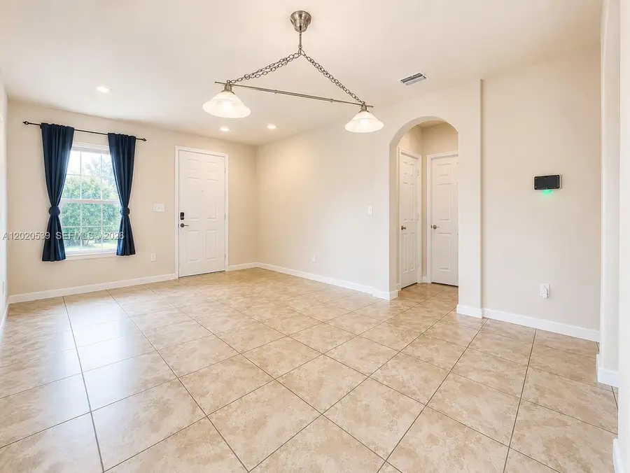 17001 SW 96th St, Miami, FL 33196 - #2
