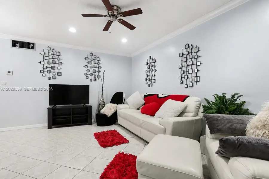 2219 Polk St #5A, Hollywood, FL 33020 - #3