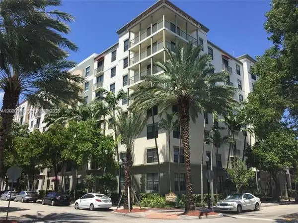 1919 Van Buren #619A, Hollywood, FL 33020