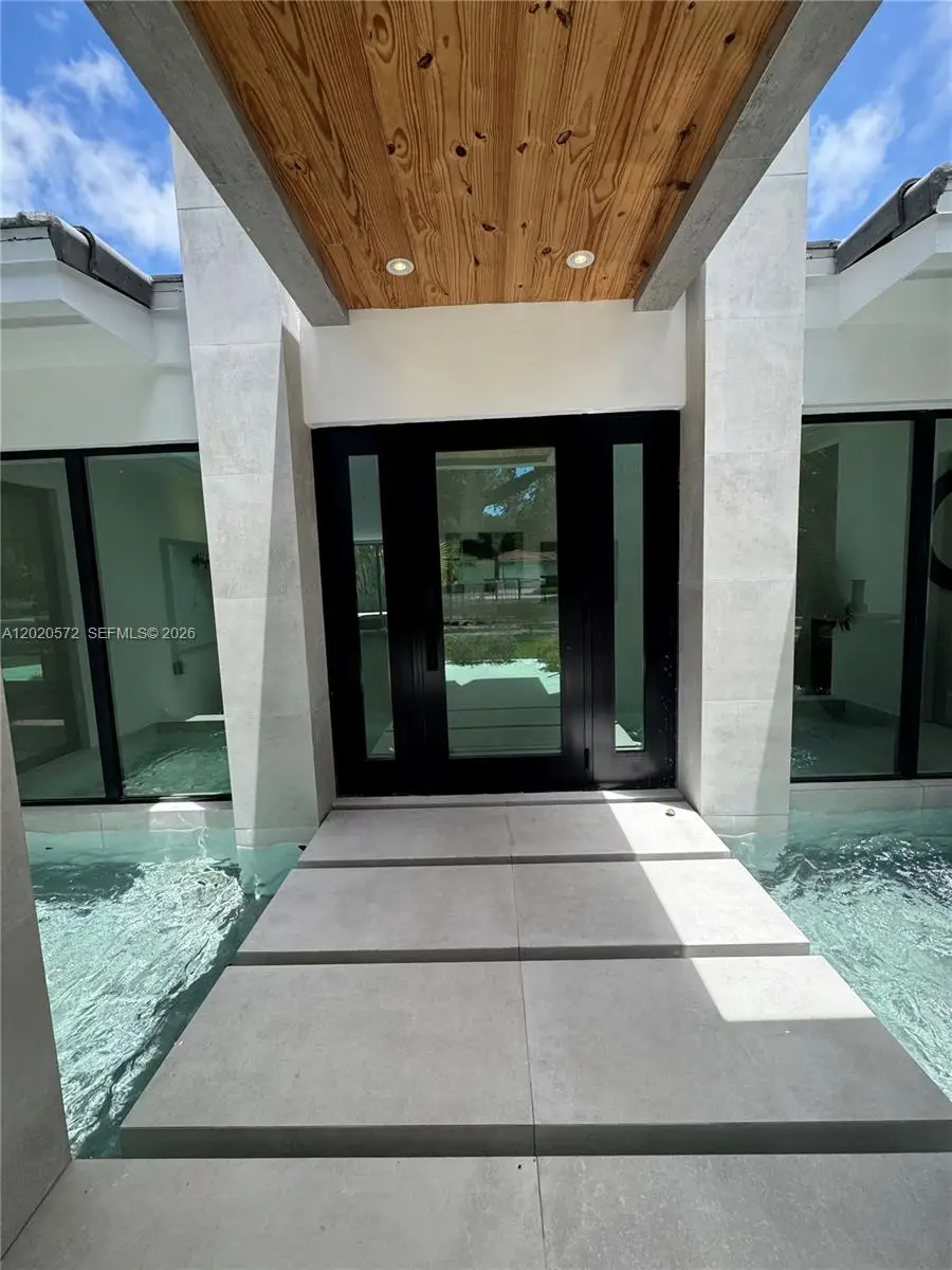439 Hardee Rd, Coral Gables, FL 33146 - #2