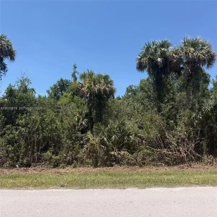 3811 SE 34 Ave, Naples, FL 34117 - #3