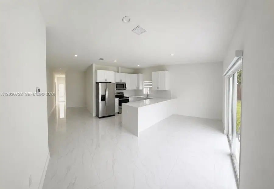 11602 SW 240th St, Homestead, FL 33032 - #3