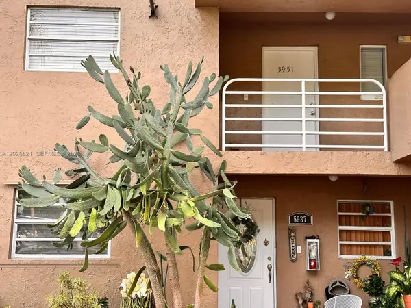 5953 W 28th Ave #24, Hialeah, FL 33016