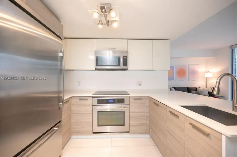 1300 Brickell Bay Dr #1601, Miami, FL 33131 - #3