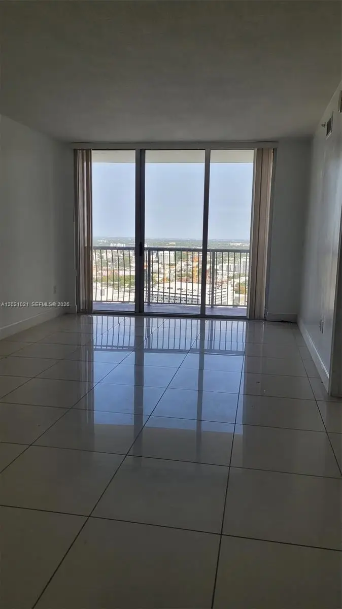 1750 N Bayshore Dr #3311, Miami, FL 33132 - #3