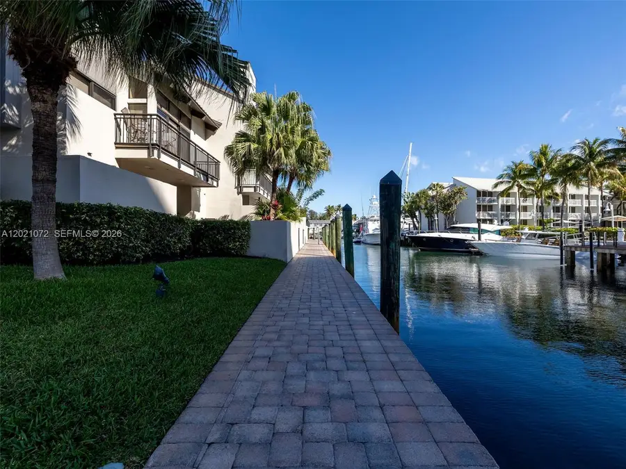 19 Port Side Dr #19C, Fort Lauderdale, FL 33316 - #3