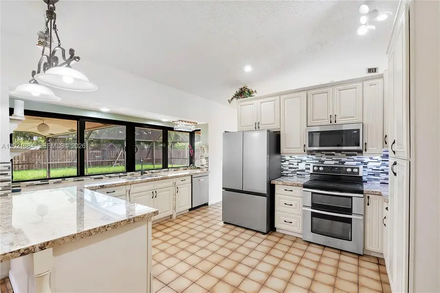 11111 NW 7th St, Coral Springs, FL 33071 - #3