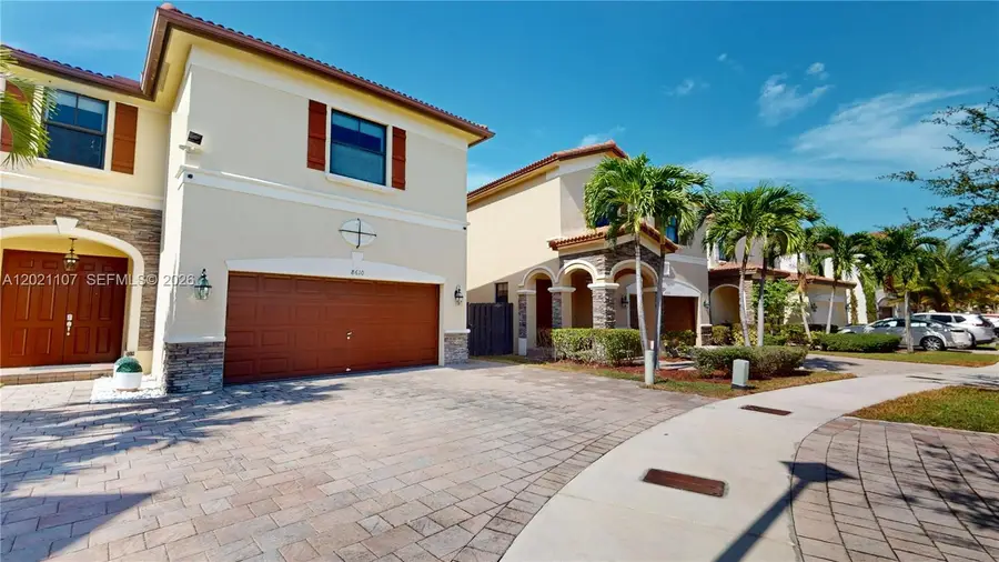 8610 NW 101st Pl, Doral, FL 33178 - #2