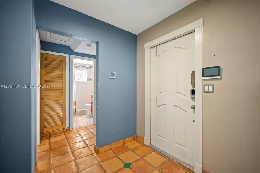 4512 SW 37th Ave, Dania Beach, FL 33312 - #2