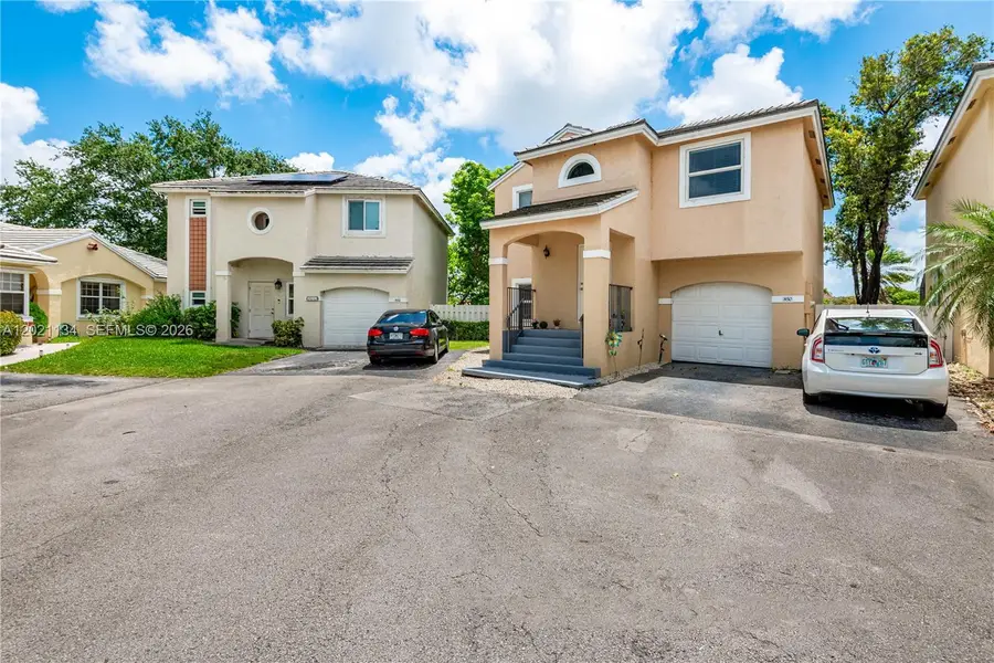 850 NW 98th Ave, Plantation, FL 33324 - #2