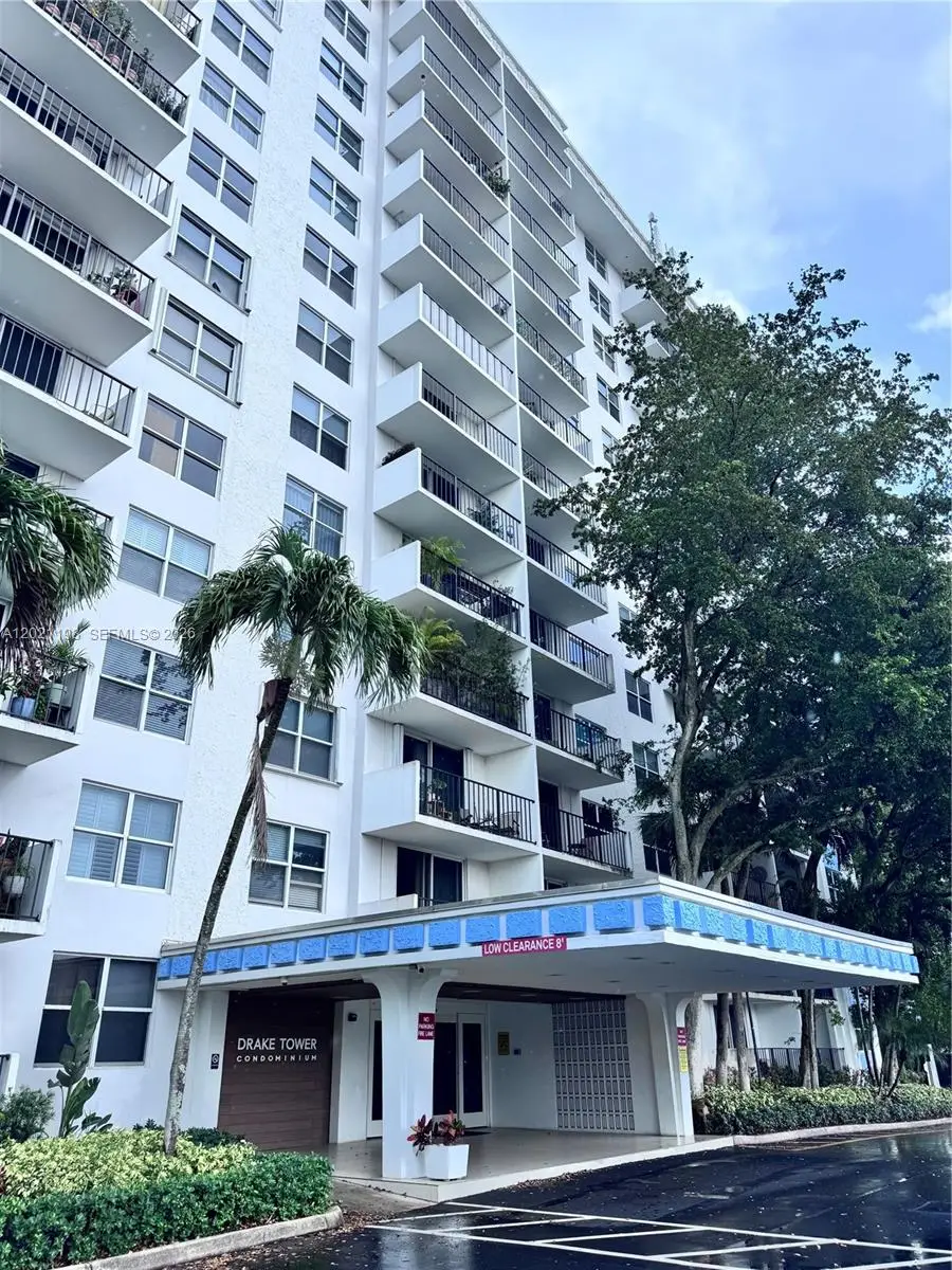 1800 N Andrews Ave #2E, Fort Lauderdale, FL 33311 - #1
