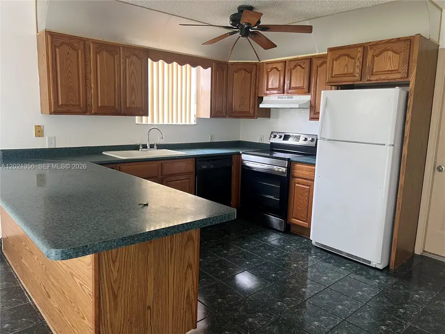 5324 Flagler St, Hollywood, FL 33021 - #3